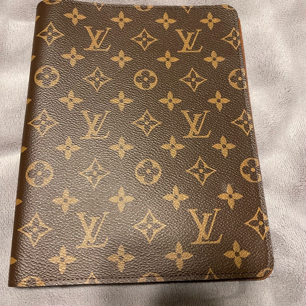 Louis Vuitton Desk Agenda 7.1 x 9.1